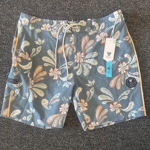 VISSLA  caldera Men's Floral Board Shorts - Gray and Orange